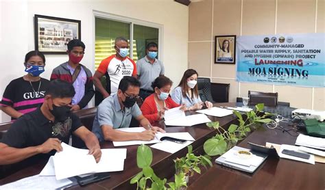arko ng quezon province|Quezon province farmers to get potable water supply from DAR.